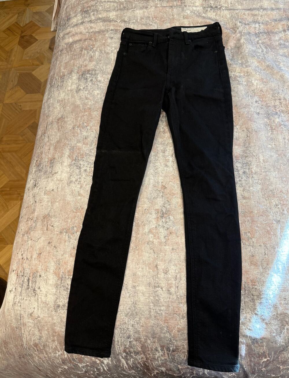 Rag & Bone New York Black Skinny Jeans | Size 24 | Cotton Blend | Dark Wash